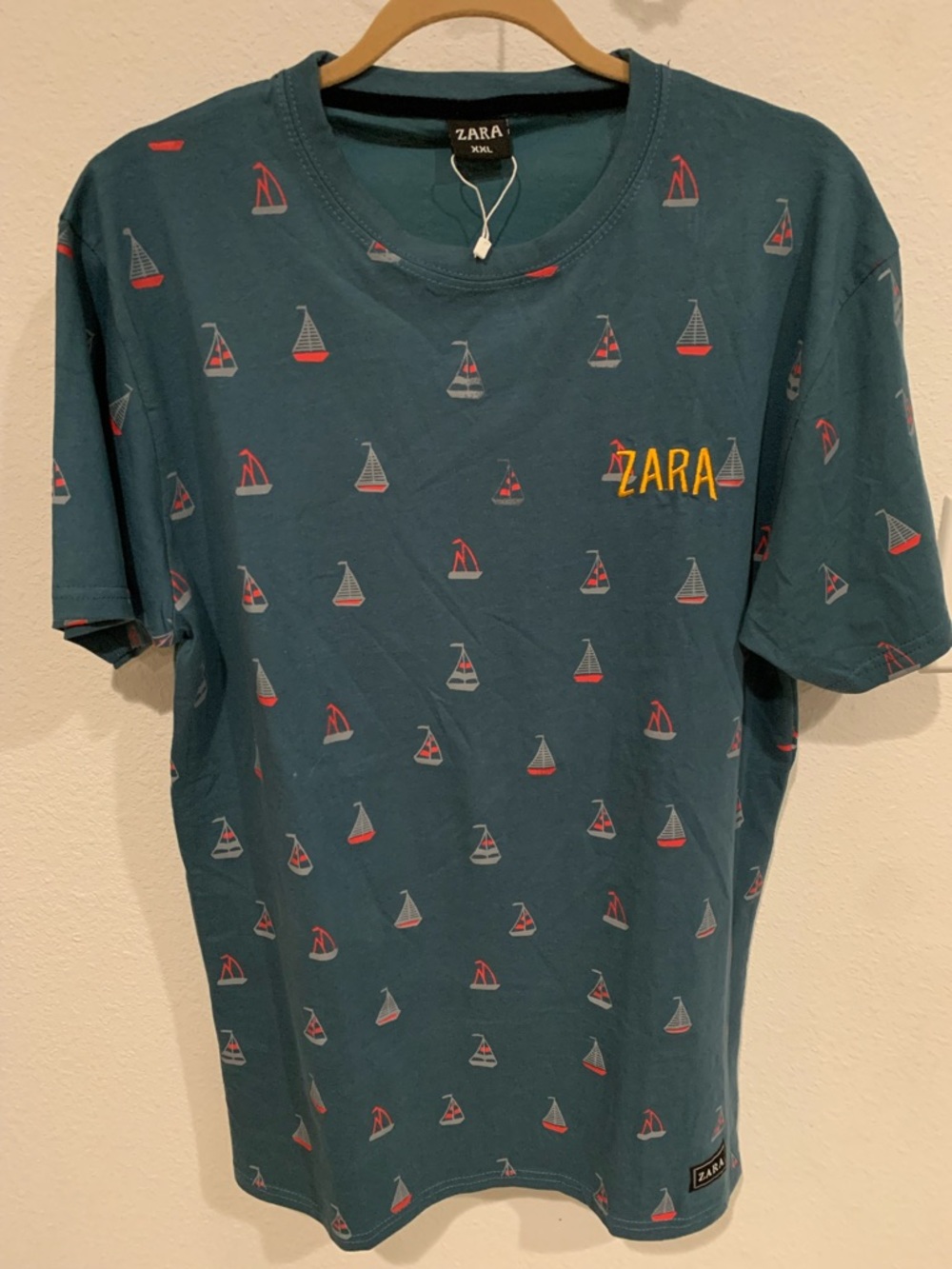 Zara Men’s Teal Sailboat Print Crew Neck T‑Shirt, XXL, XL